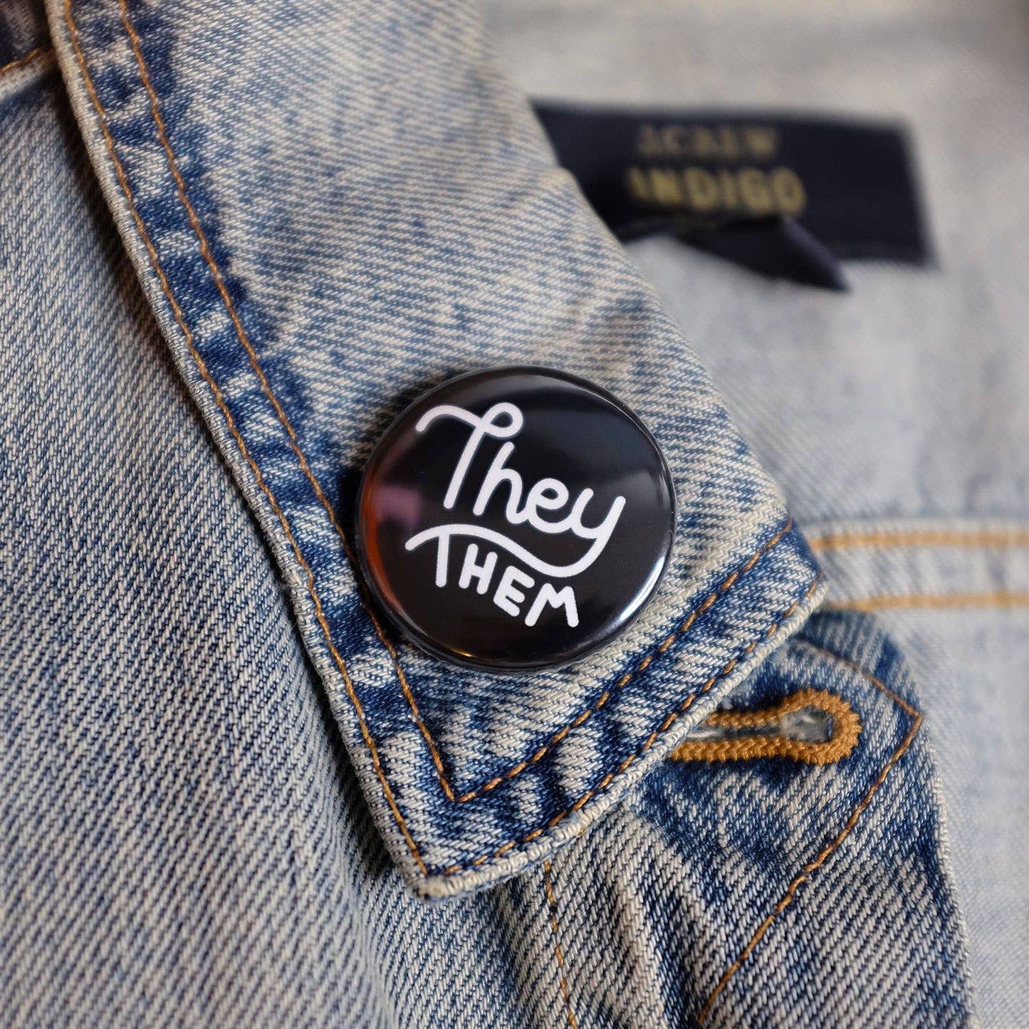 They/them Pronouns Button