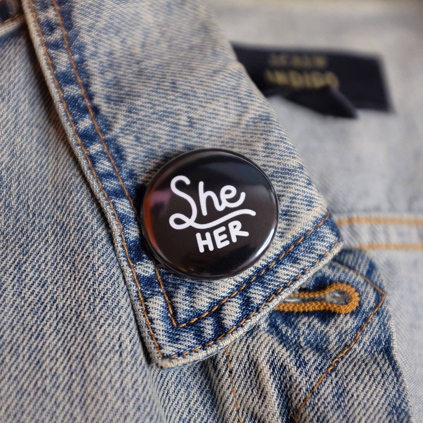 She/her Pronouns Button